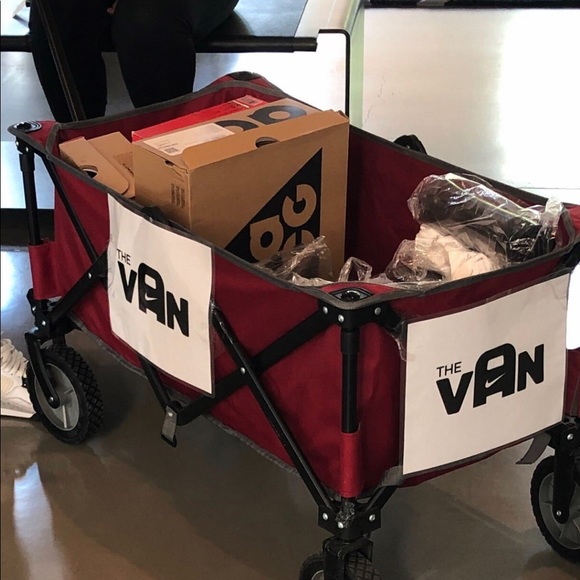 Nike ACG Gaiadome Gore-Tex Triple Black Sample - Picture 14 of 14